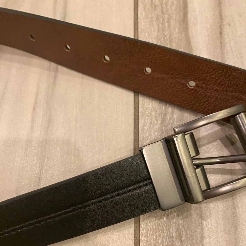 Boys 28 inch black leather belt